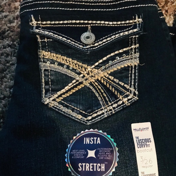 New bootcut jeans - Picture 3 of 7